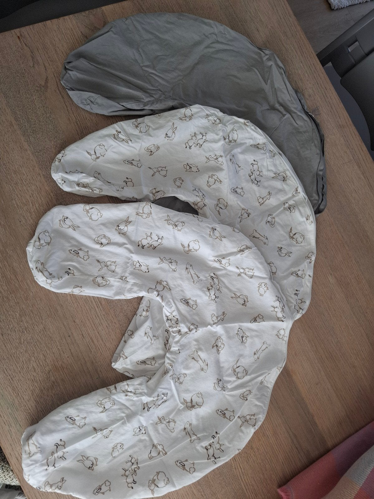 Voedingskussenhoes IKEA 3 stuks, Wasbaar, Zo goed als nieuw, Kussen, IKEA