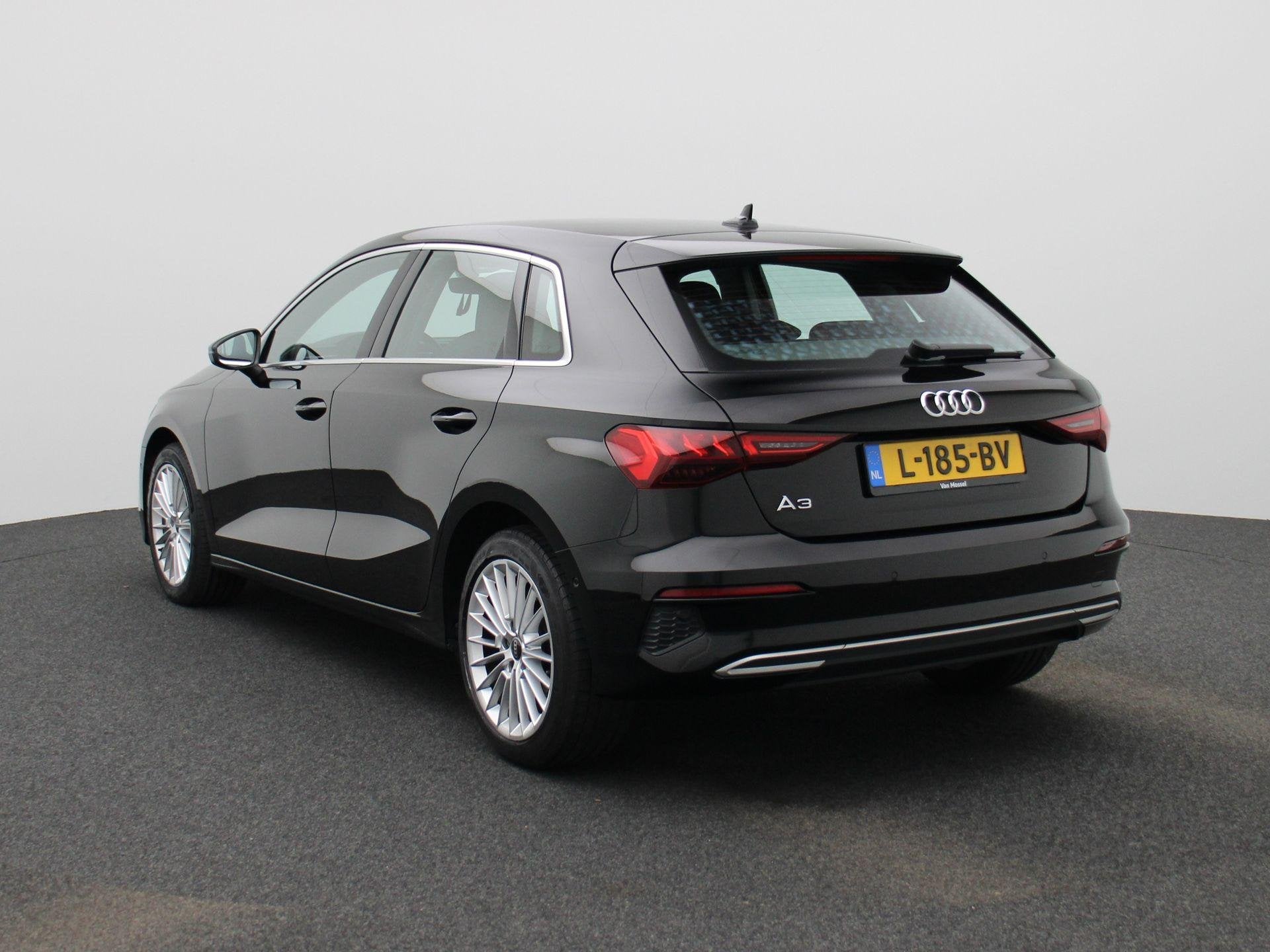 Audi A3 Sportback 30 TFSI Business edition | Navigatie | Air, Auto's, Stof, Gebruikt, Zwart, Origineel Nederlands