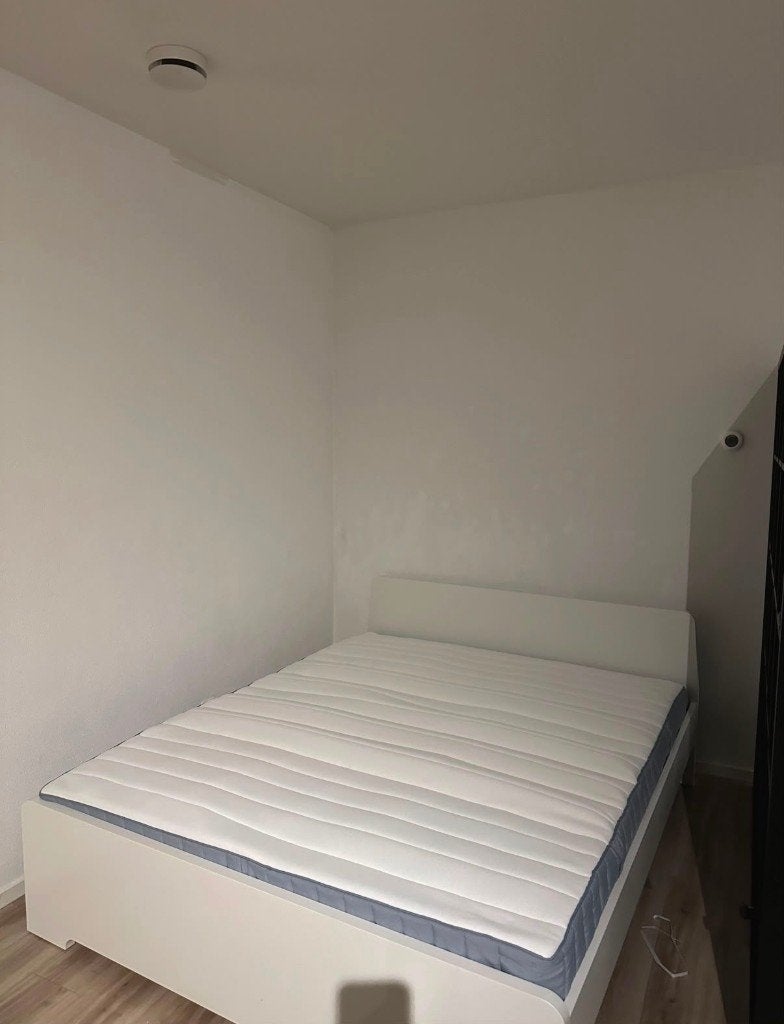 Bed + Frame, Ophalen, Gebruikt, Tweepersoons, 140 cm
