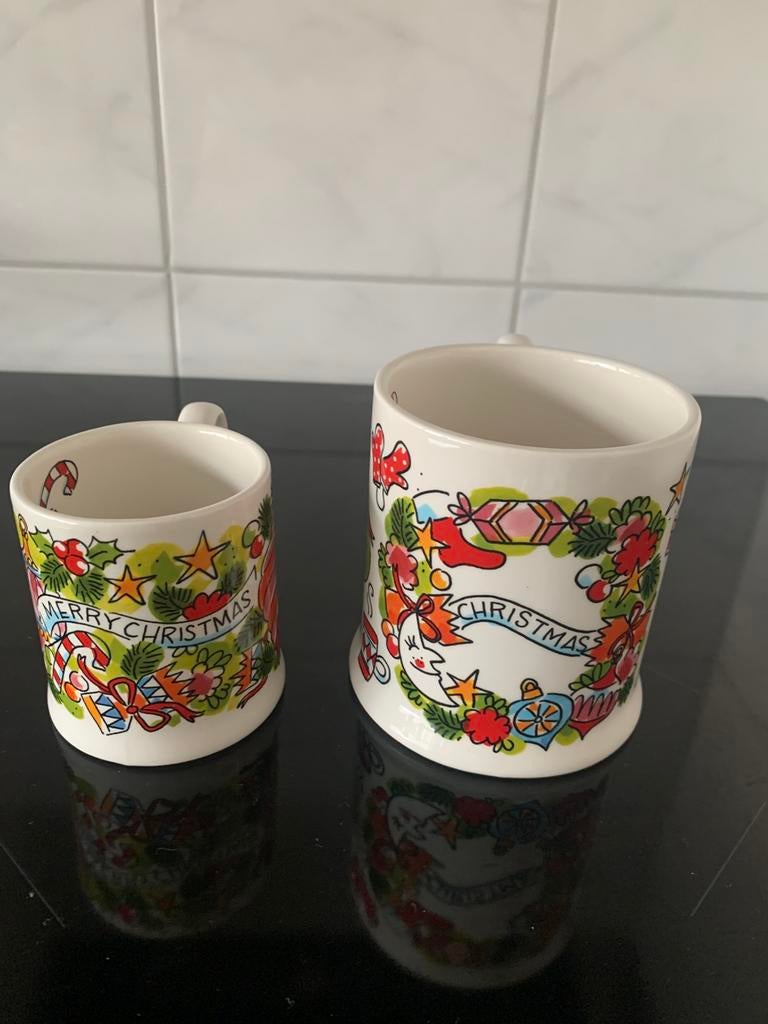 Blond amsterdam mokken christmis, Ophalen, Zo goed als nieuw, Aardewerk, Kop(pen) en/of Schotel(s)