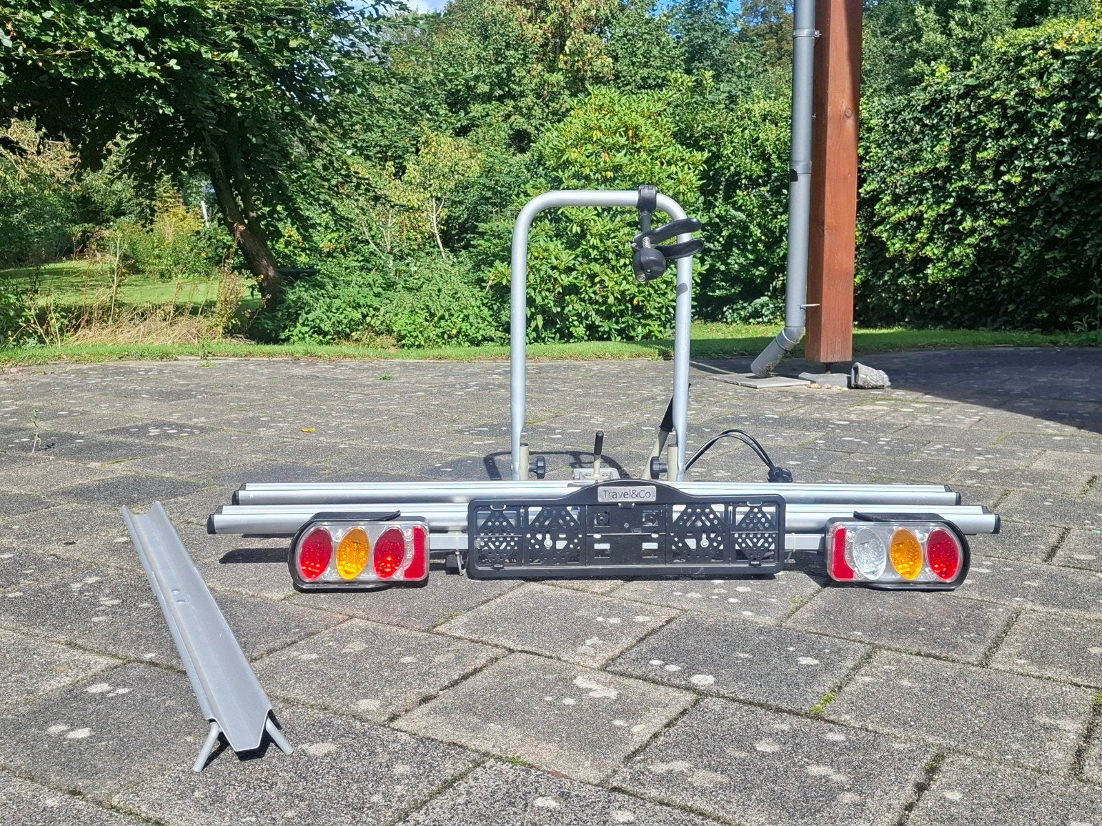 Travel&Co Fietsendrager met oprijstuk - 7 & 13 polig, Ophalen, Trekhaakdrager
