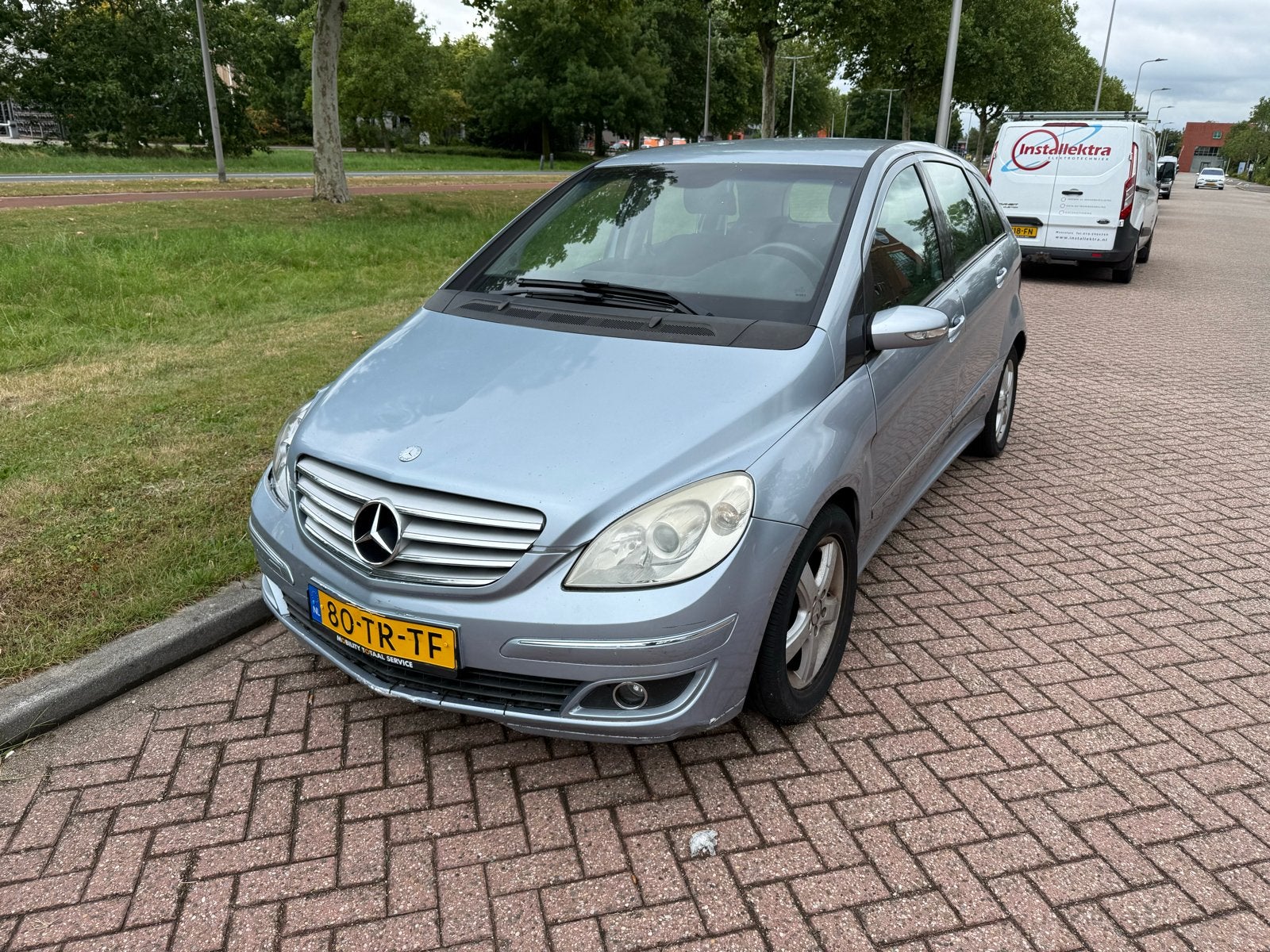 Mercedes-Benz Mercedes 2005 Blauw, Ophalen, 1498 cc, Blauw, Mercedes-Benz