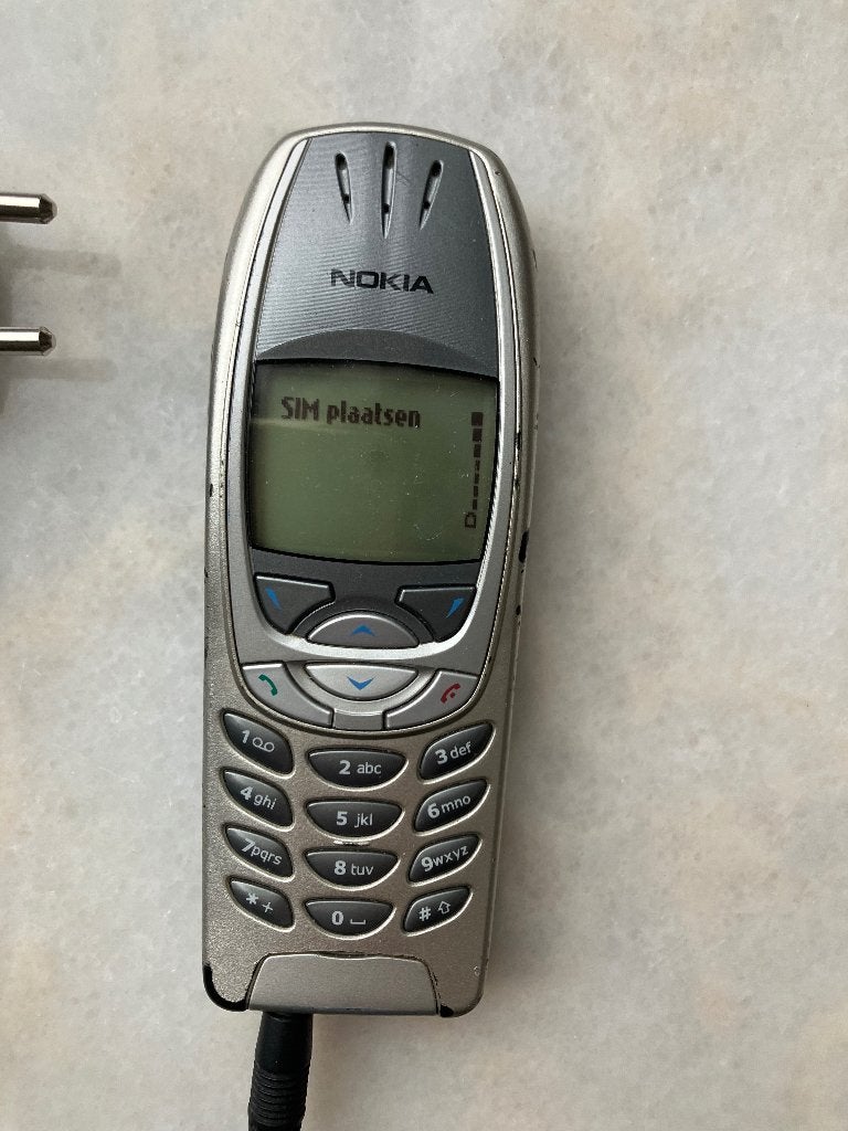 Nokia 6310i zilver met originele oplader, Telecommunicatie, Gebruikt, Geen camera, Ophalen of Verzenden, Klassiek of Candybar