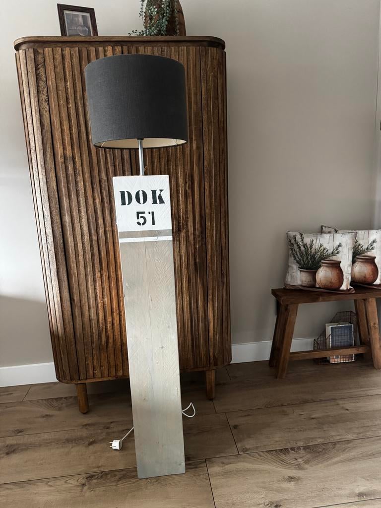 Meerpaal staande lamp - binnen en buiten, Ophalen, Zo goed als nieuw, Hout, 150 tot 200 cm