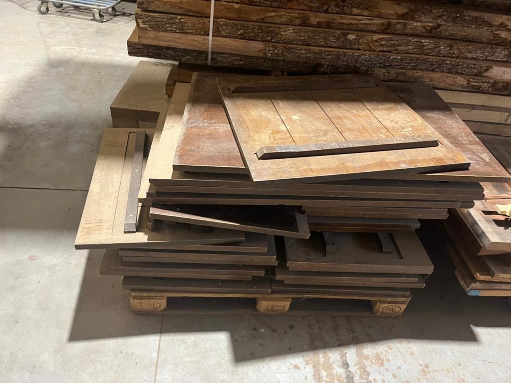 Tafelbladen voornamelijk eiken, Doe-het-zelf en Verbouw, Hout en Planken, Eiken, Ophalen of Verzenden, Plank, 50 mm of meer