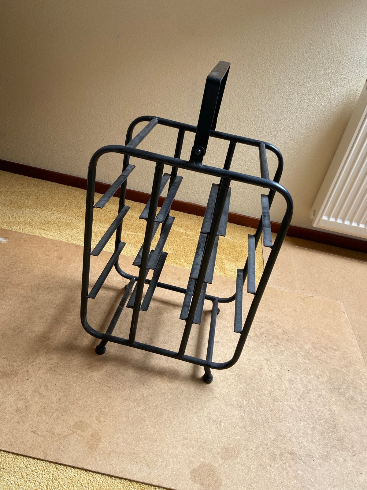 Metalen wijnrek, Huis en Inrichting, Ophalen, Zo goed als nieuw, Metaal, 5 tot 15 flessen