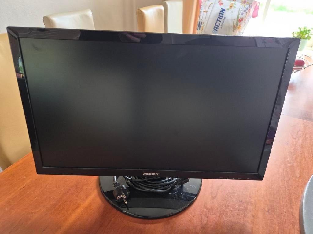 Medion monitor - 23,6 inch, Computers en Software, Monitoren, Gebruikt, 60 Hz of minder, DVI, HDMI, VGA, Kantelbaar, LED, Full HD