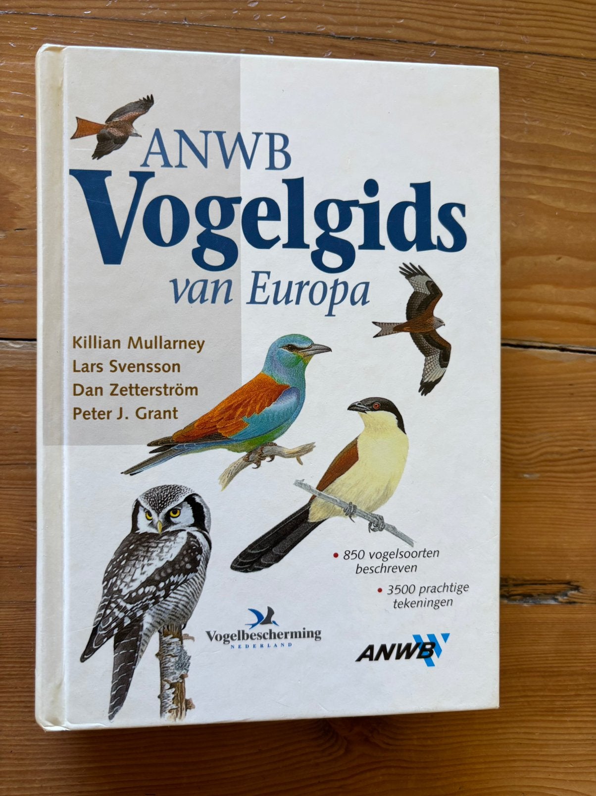 ANWB vogelgids van Europa - L Svenson ea, Ophalen of Verzenden, Gelezen, Vogels