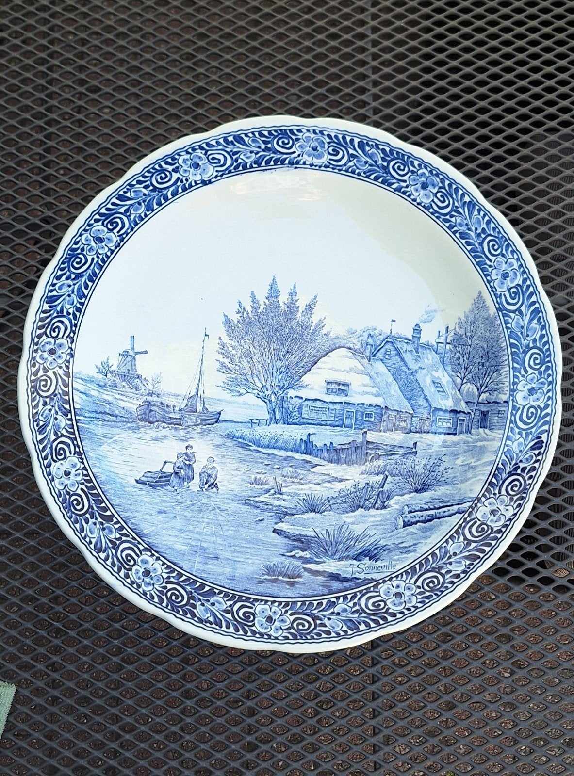 Delfts blauw wandbord - Boch Frères, gesigneerd J. Sonn, Ophalen of Verzenden