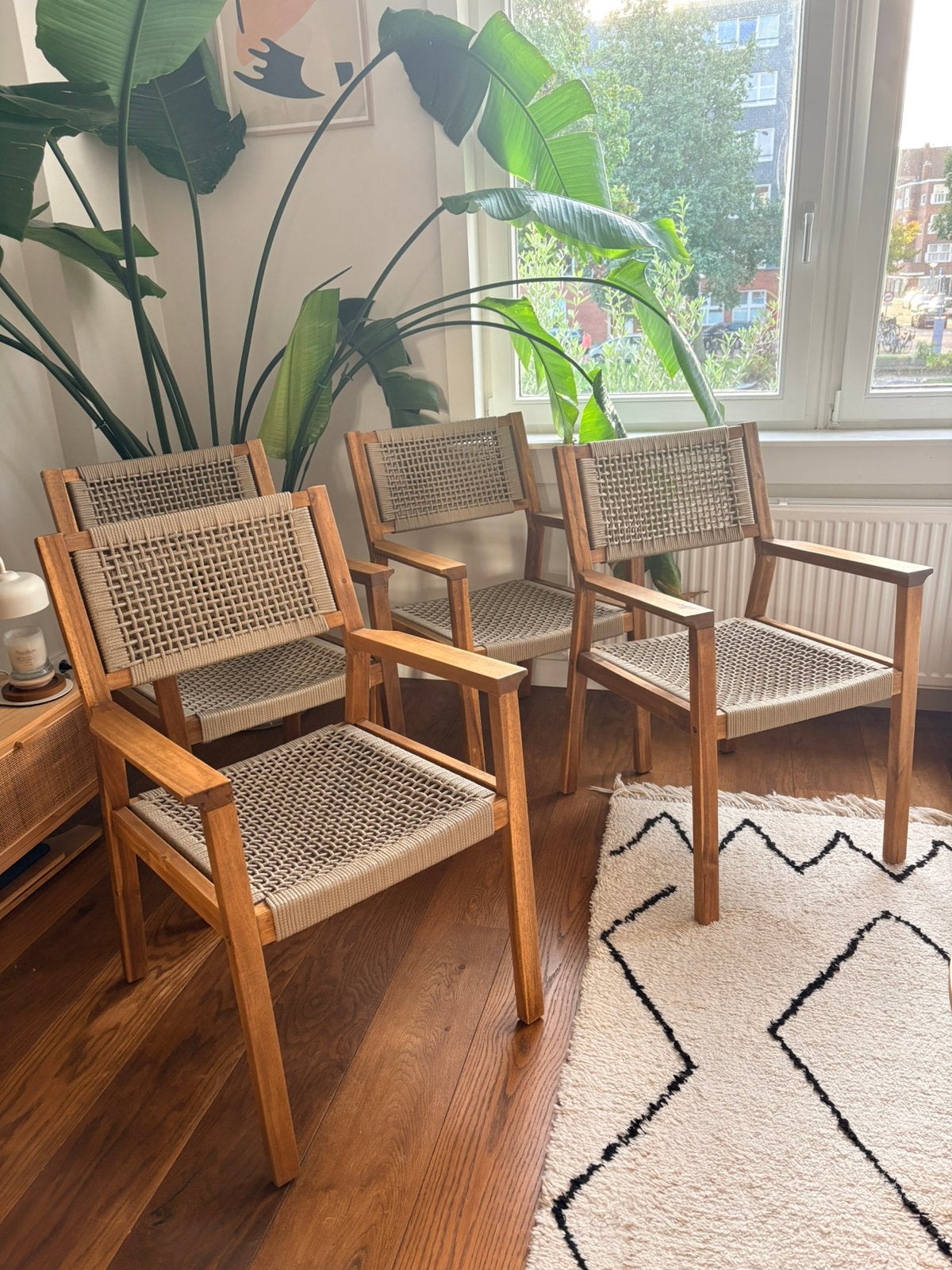 Set 4 Sklum Tenay stoelen, acacia, tarwe, binnen/buiten, Ophalen, Boho, Scandinavisch, naturel. Acaciahout met gevlochten touw.