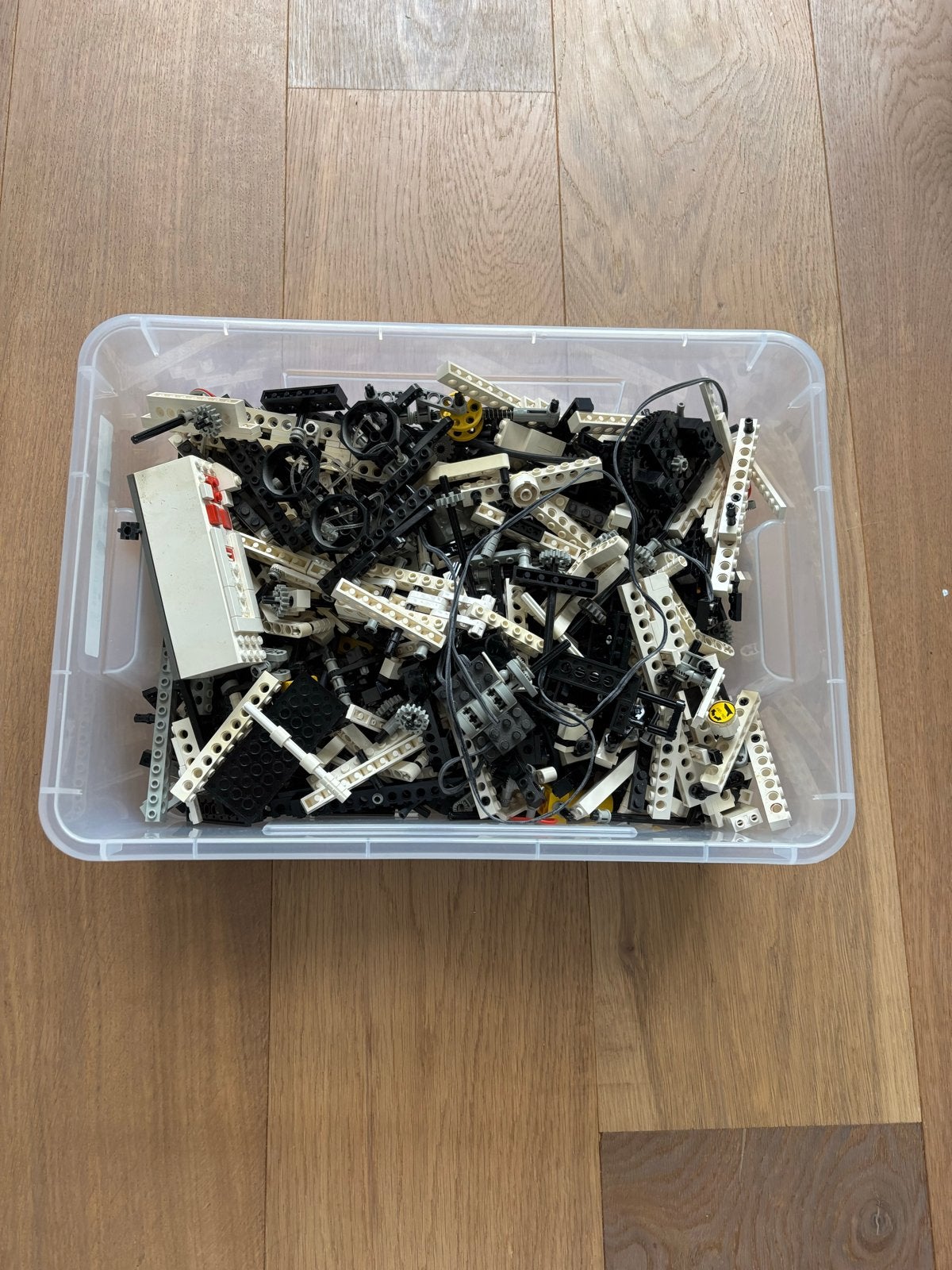 Grote doos met diverse Lego Technic onderdelen, Kinderen en Baby's, Speelgoed | Duplo en Lego, Gebruikt, Lego, Ophalen of Verzenden