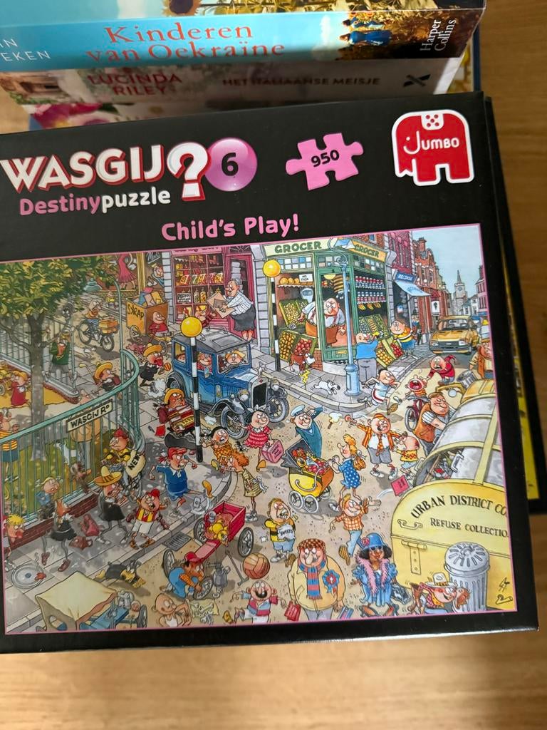Wasgij Destiny 6: Child's Play! Legpuzzel 950 stukjes, Ophalen of Verzenden, Zo goed als nieuw