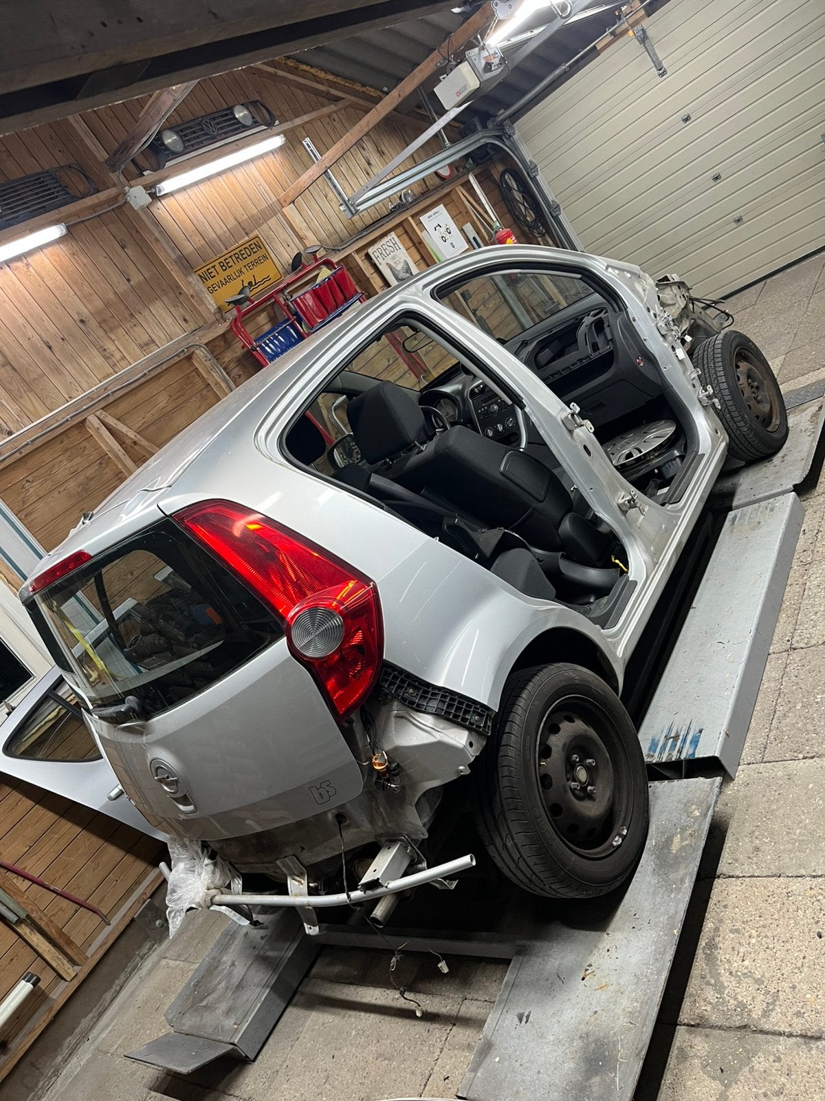 Opel agila 2009 voor sloop/onderdelen, Ophalen, Opel