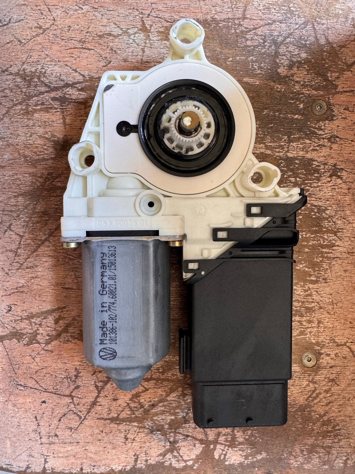 VW Golf 4 Raammechanisme Motor Rechtsvoor - Origineel, Verzenden, Gebruikt, Volkswagen
