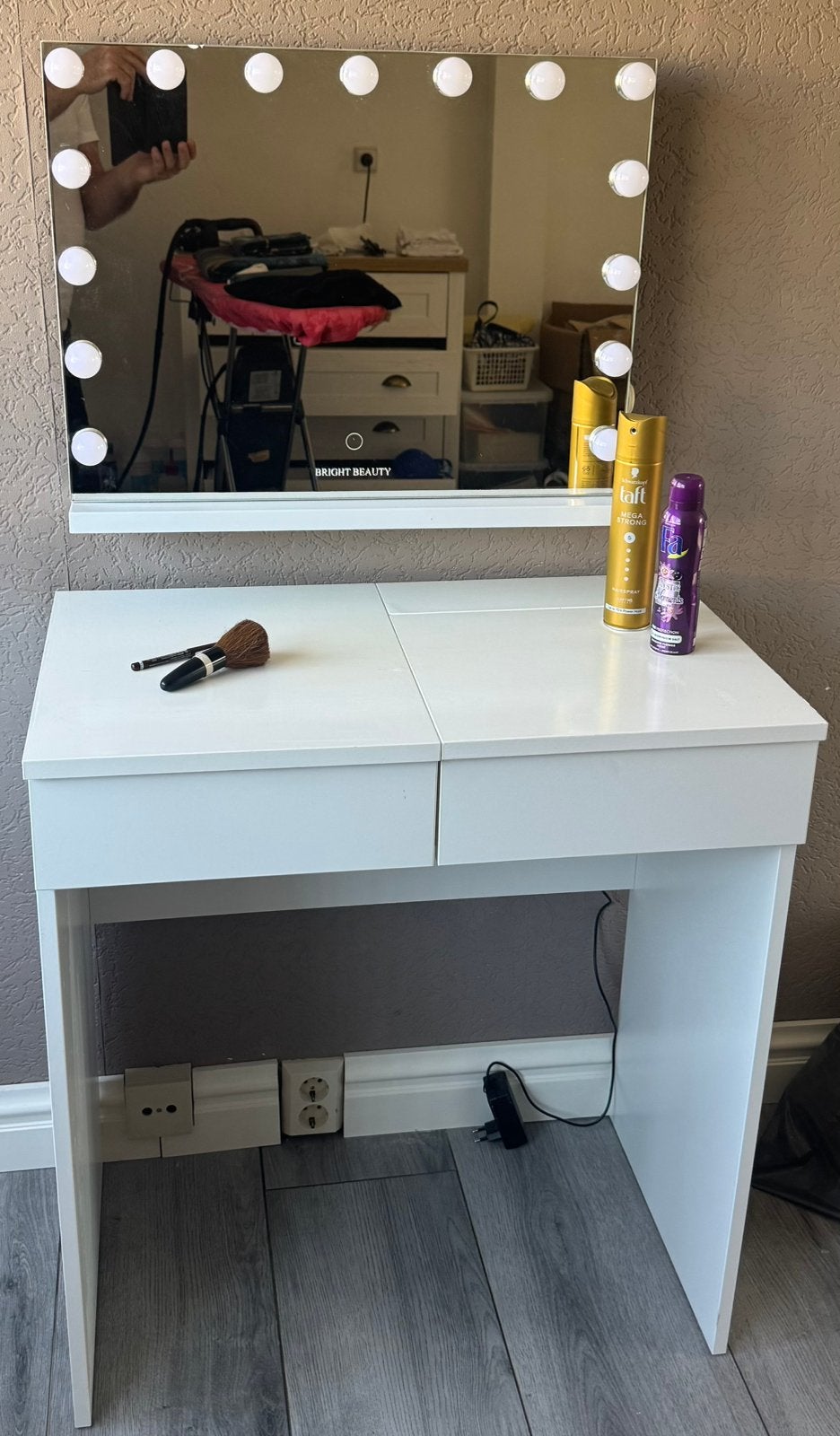 Kaptafel met spiegel en opbergruimte, Huis en Inrichting, Tafels | Kaptafels, Ophalen of Verzenden, Zo goed als nieuw, 50 tot 100 cm