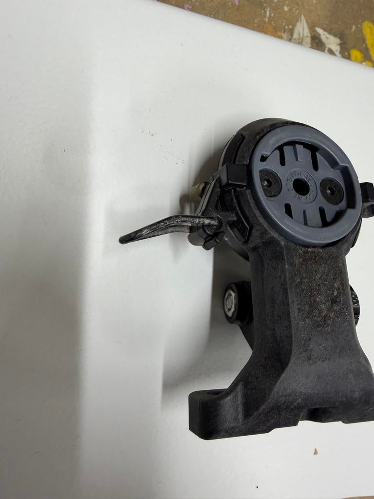 CloseTheGap fietscomputerhouder met bel en GoPro mount, Ophalen, Gebruikt