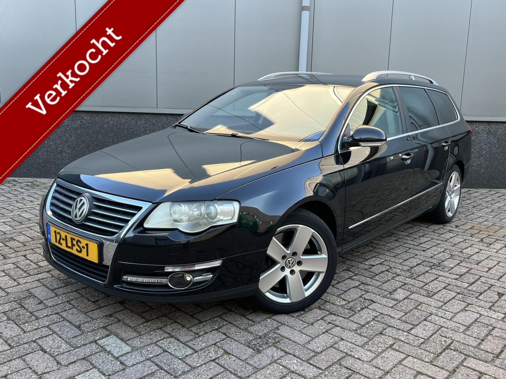 Volkswagen Passat 3.2 V6 Highline 4M DSG ACC Leder Memory, Auto's, Automaat, Gebruikt, Zwart, 10 km/l