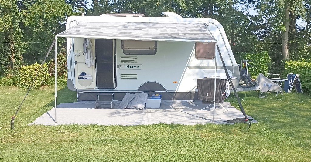 ERIBA CARAVAN, Caravans en Kamperen, Caravans, Lengtebed, Particulier, Schokbreker, 4 tot 5 meter