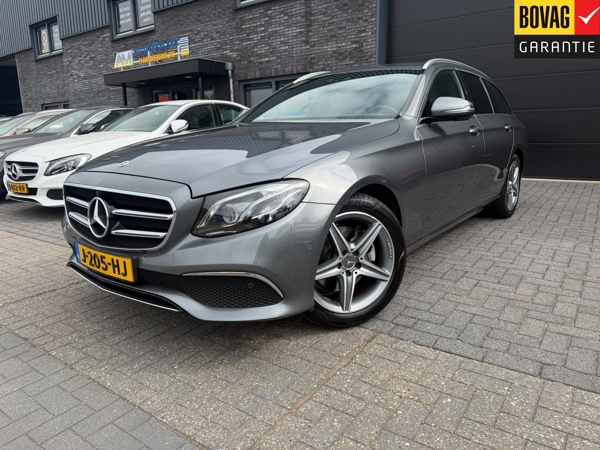Mercedes-Benz E-klasse Estate 200 Premium 3/6/12 MND GARANTI, Auto's, Gebruikt, Euro 6, 4 cilinders, Hybride Elektrisch/Benzine