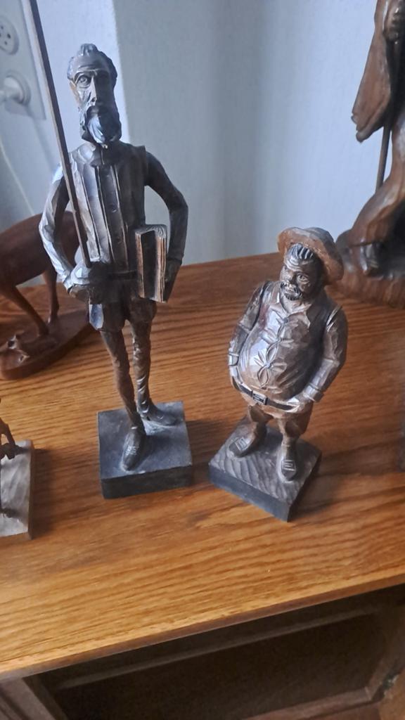 Houten beelden Don Quichot en Sancho Panza - Ouro Artesania, Antiek en Kunst, Ophalen, Groep mensen, Handgemaakt, 20 - 50 cm