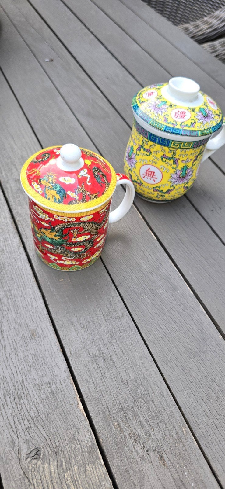 2 nette drinkbekers met deksel. Mag gratis weg, Ophalen