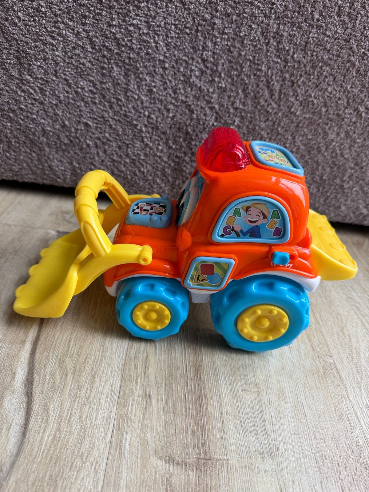 Baby Clementoni Graafmachine Speelgoed muziek pools litouwen, Kinderen en Baby's, Ophalen of Verzenden, Zo goed als nieuw