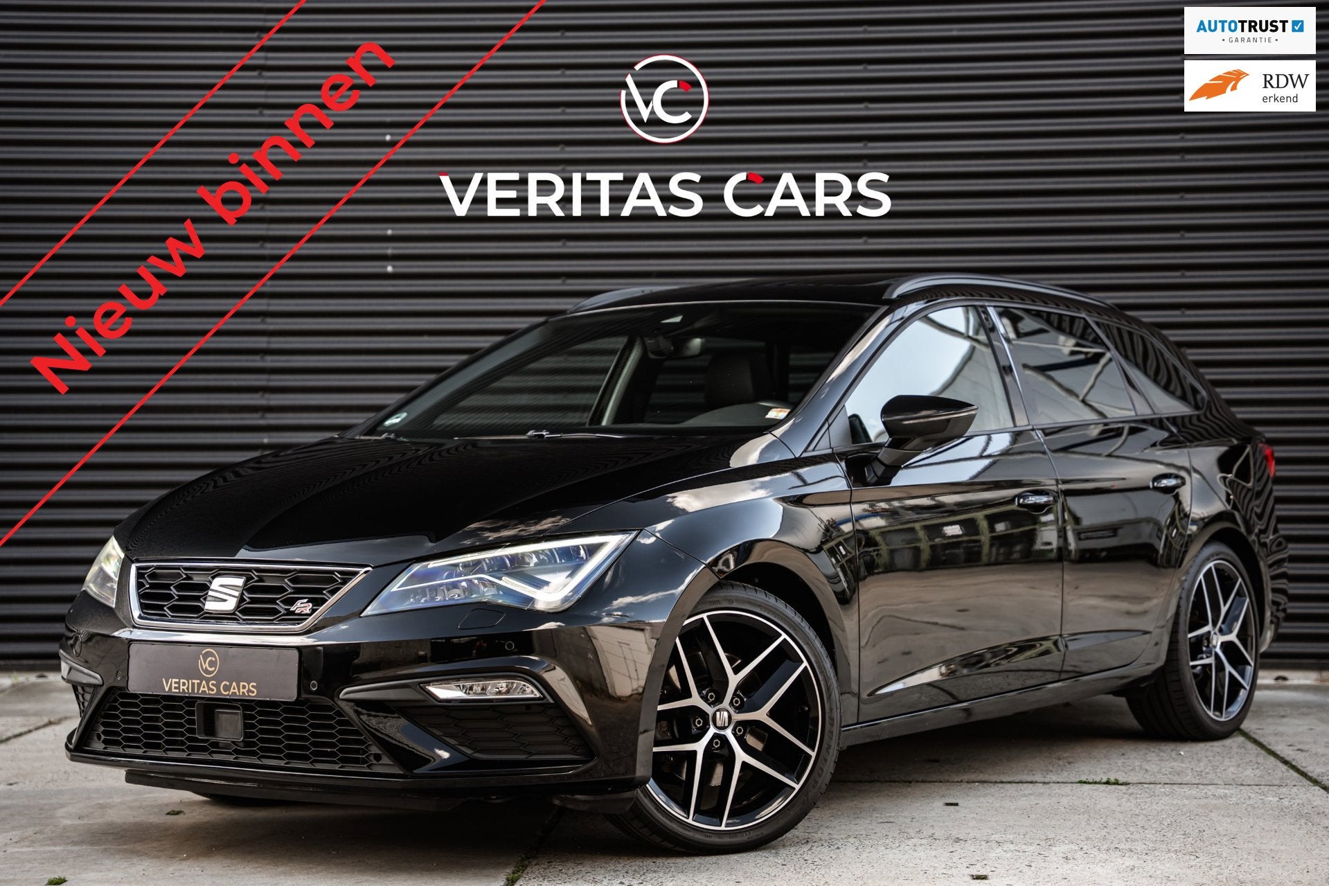 Seat LEON ST 1.8 TSI FR 180PK|Pano|Beats|Camera|Drive Profil, Auto's, 1272 kg, Gebruikt, 4 cilinders, Leon