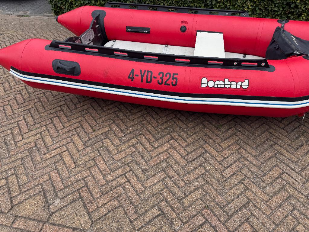 Bombard Aerotec 380 rubberboot, Watersport en Boten, Rubberboten, Ophalen, Airdeck, Gebruikt, Bombard