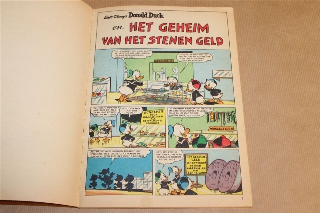 Donald Duck en Andere Verhalen nr. 5 — Vintage 1966, Boeken, Eén stripboek, Ophalen of Verzenden, Gelezen