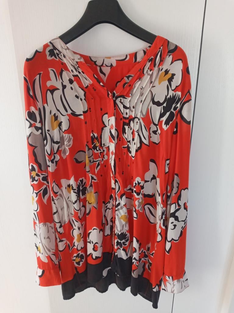 M superleuke blouse oranje bloempatroon zwarte pailletten, Ophalen of Verzenden, Zo goed als nieuw, Maat 38/40 (M), Oranje