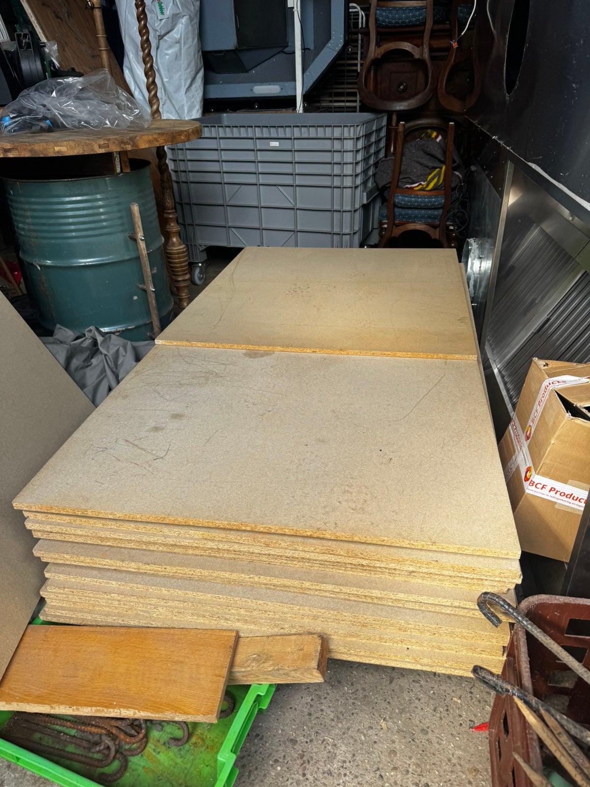 17 platen. Spaanplaat 20 mm 183x100 cm, Doe-het-zelf en Verbouw, Ophalen, Minder dan 25 mm, Plank, Minder dan 200 cm