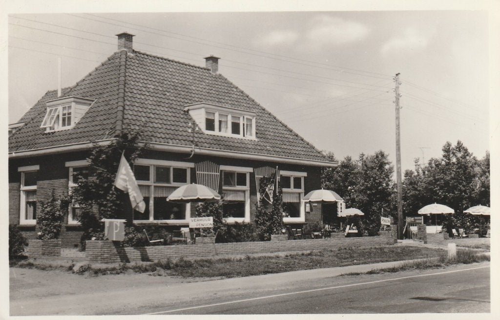 Hierden    Hotel Nooitgedacht, Ophalen of Verzenden, 1940 tot 1960, Gelopen, Overijssel