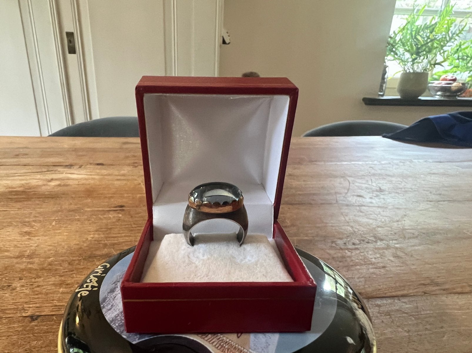 Zilveren ring met gouden rand met aquamarijn steen, Ophalen of Verzenden, Zo goed als nieuw, 17 tot 18, Dame