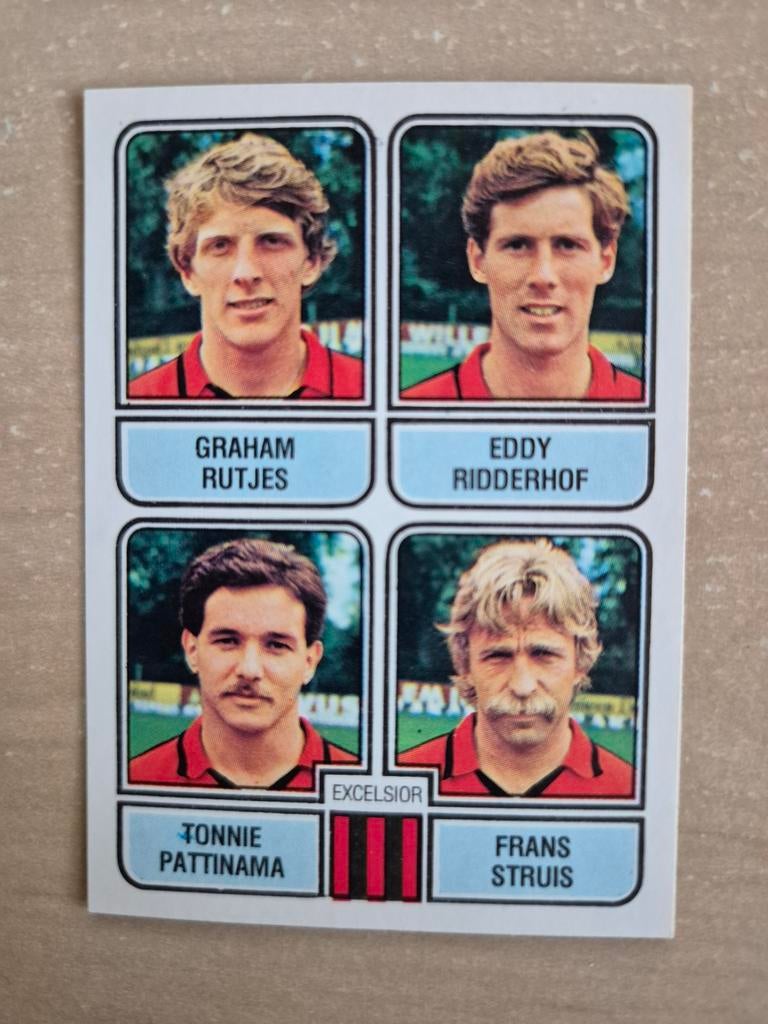 Panini Voetbal 82 Rutjes Ridderhof Excelsior, Verzamelen, Sportartikelen en Voetbal, Ophalen of Verzenden, Zo goed als nieuw, Ajax