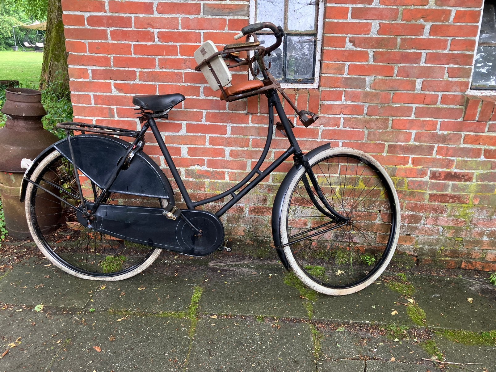 Zeer oude damesfiets, Fietsen en Brommers, 59 cm of meer, Ophalen