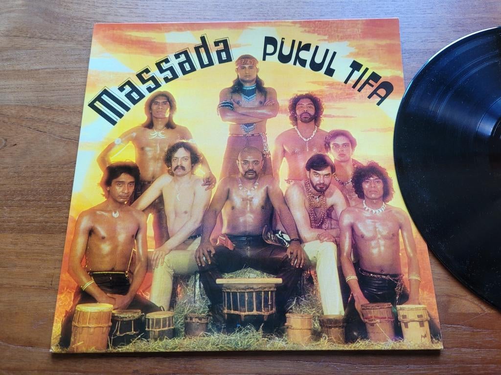 Massada - Pukul Tifa LP (1979) Kendari Records, Ophalen of Verzenden, Gebruikt, 12 inch