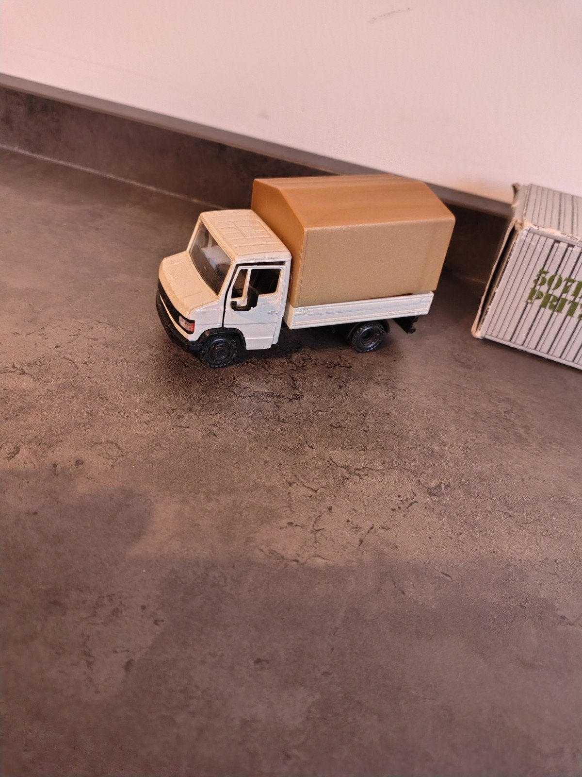 MB Bakwagen Busje 507 D NZG Nieuwstaat met Doosje, Ophalen of Verzenden