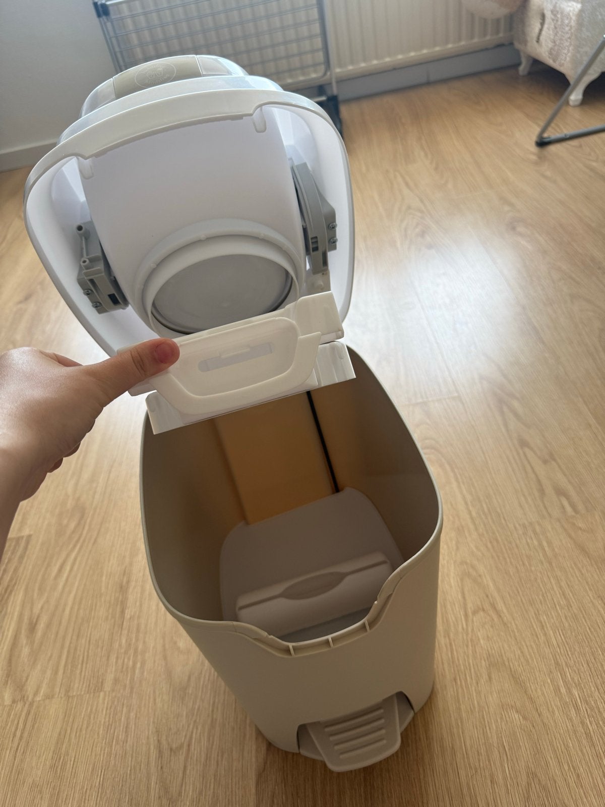 Tommee Tippee Sangenic luieremmer, Kinderen en Baby's, Ophalen, Gebruikt
