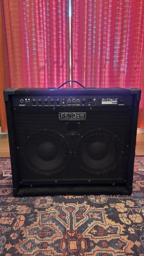 Fender Rumble 100 v1 210 (2x10), Muziek en Instrumenten, Ophalen, Gebruikt, Basgitaar, 100 watt of meer