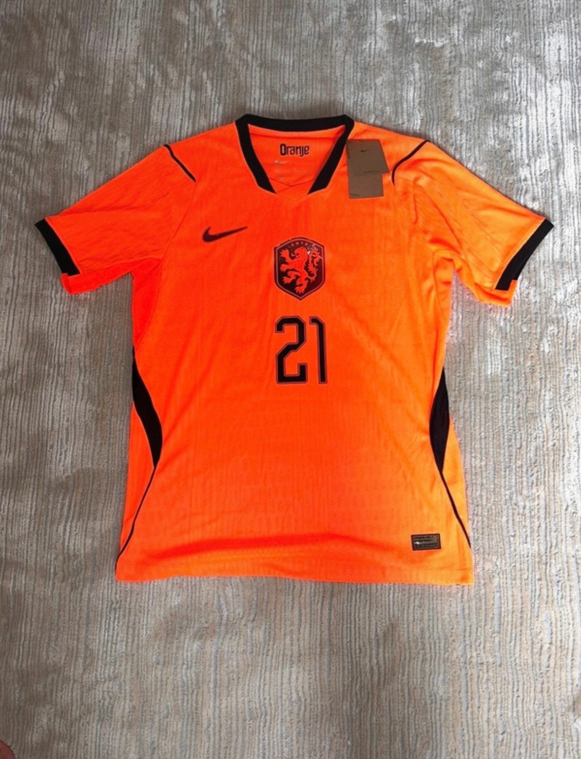 Nederlands voetbalshirt Frenkie de Jong #21 - Maat M, Maat M, Ophalen of Verzenden, Nieuw, Shirt