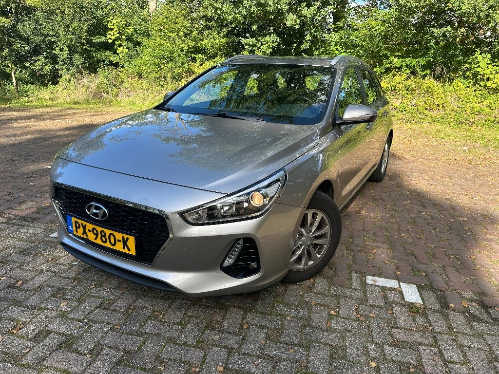 Hyundai i30wagon 1.0 T-gdi 120pk 2017 - dealer onderhouden, Voorwielaandrijving, Dealer onderhouden, Stof, Lane Keeping Assist