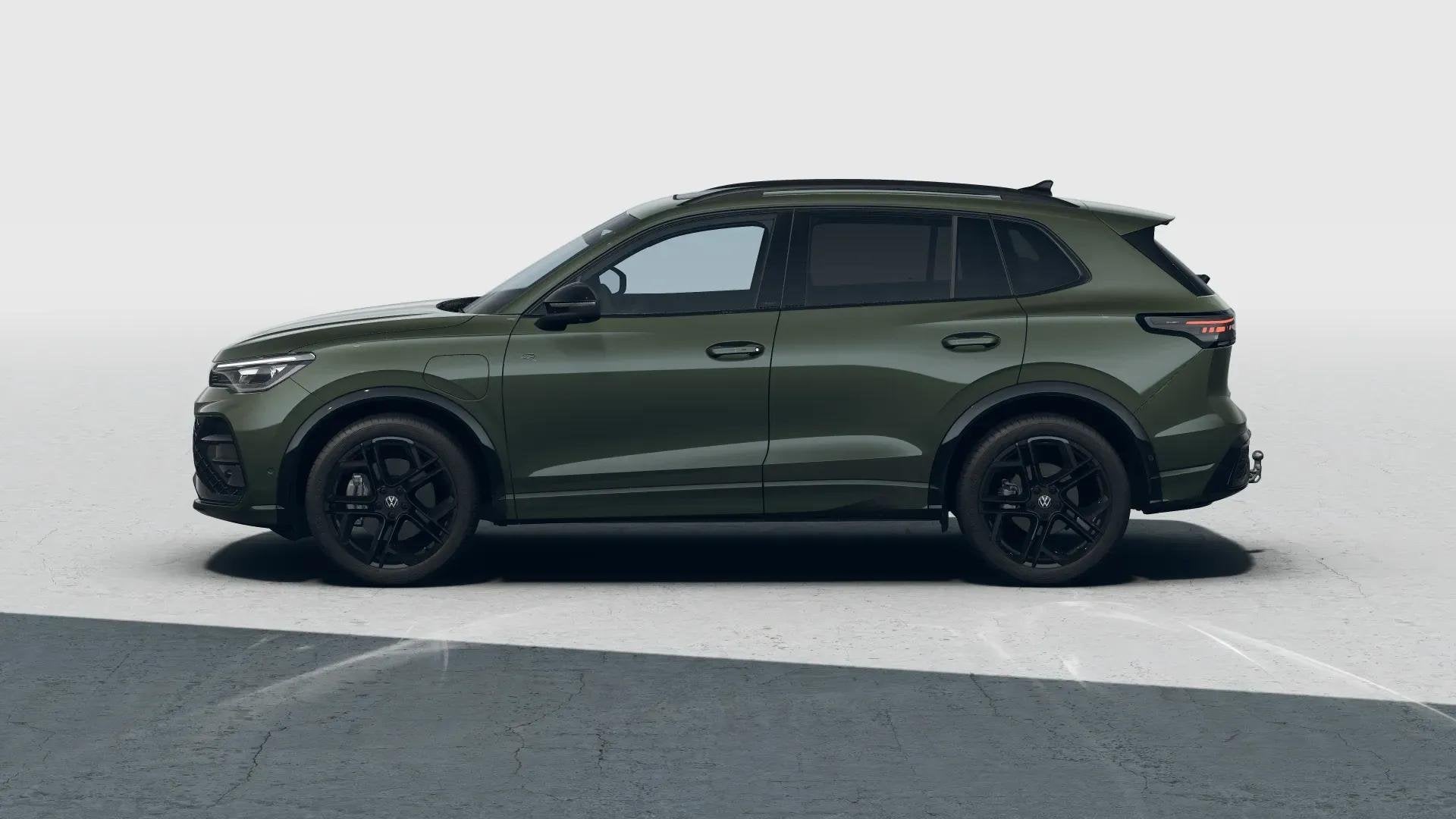 Volkswagen Tiguan 1.5 eHybrid 204pk R-Line Edition | 20" Vel, Auto's, Volkswagen, 12 maanden, Stof, 1498 cc, 150 min