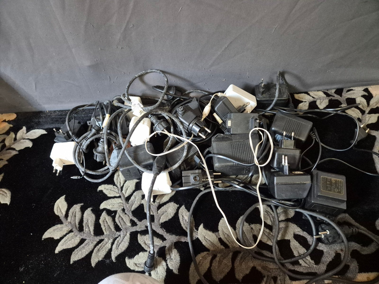 Partij diverse adapters en opladers voor 10 euro alles, Ophalen of Verzenden