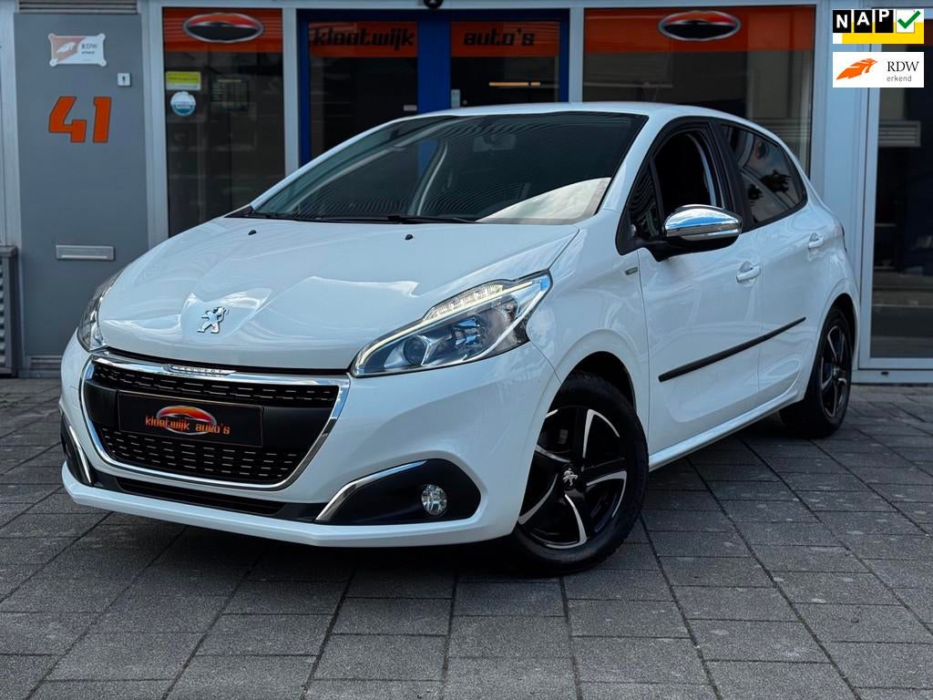 Peugeot 208 1.2 Urban Soul Navigatie Airco 5-Deurs LM LED NL, Voorwielaandrijving, Stof, Gebruikt, 1199 cc