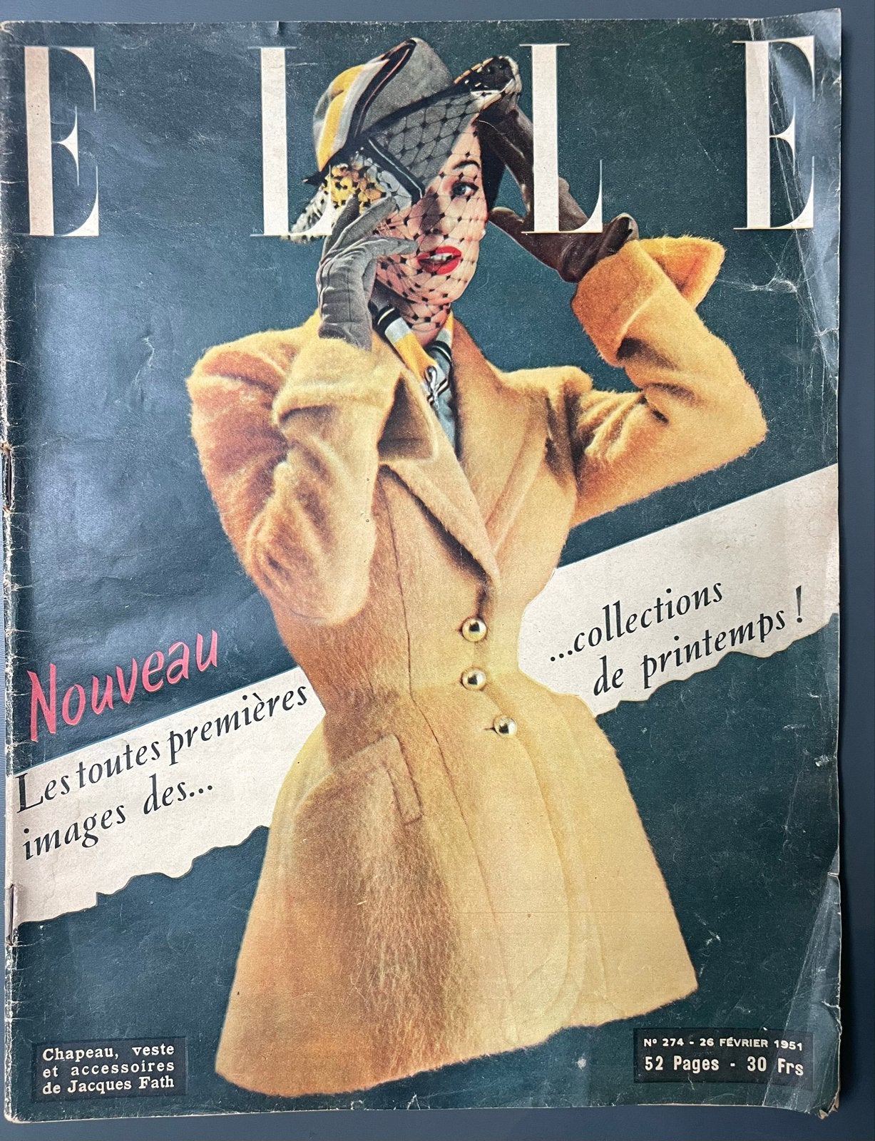 ELLE Magazine - 26 Februari 1951 - Vintage Mode, Boeken, Ophalen of Verzenden, Gelezen, Damesbladen