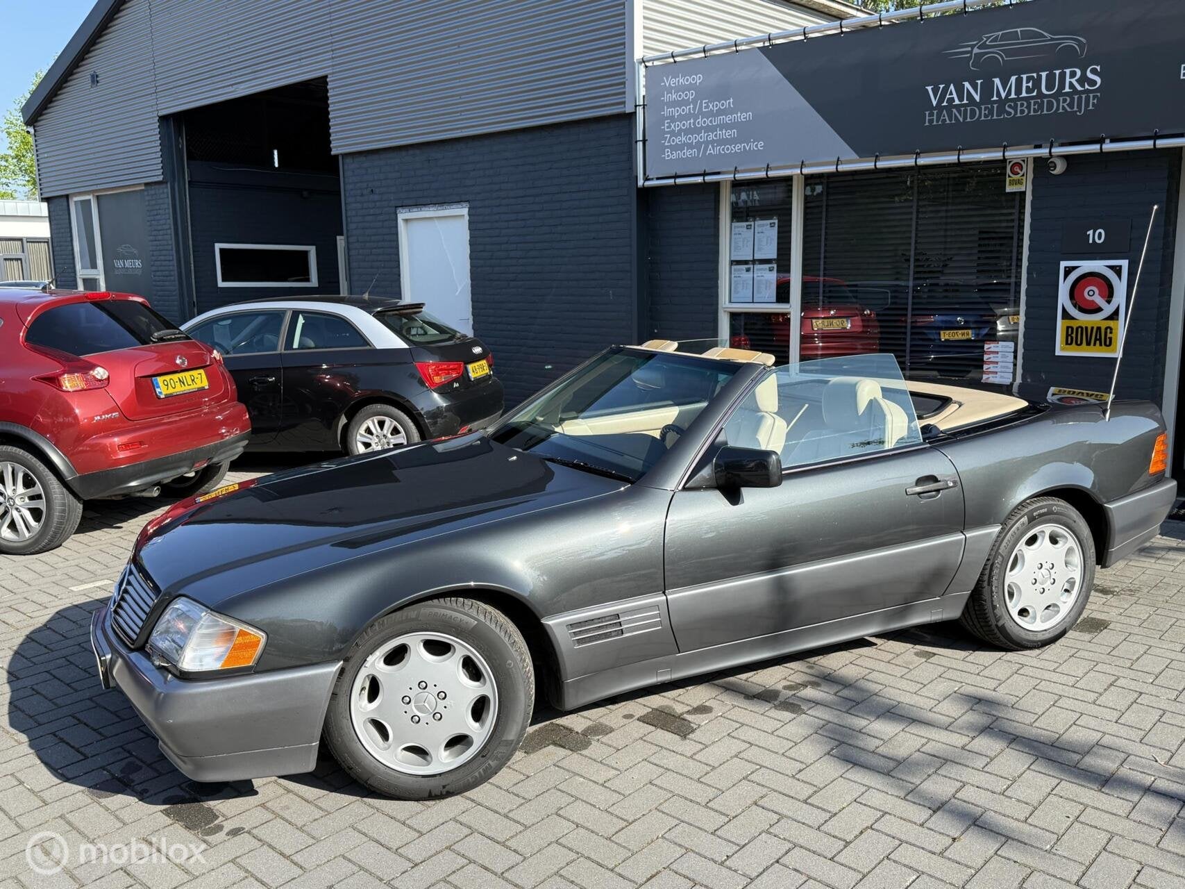 Mercedes SL-klasse W129 Cabrio 320, Airco Automaat, uniek 10, Auto's, Achterwielaandrijving, Gebruikt, Beige, Cabriolet