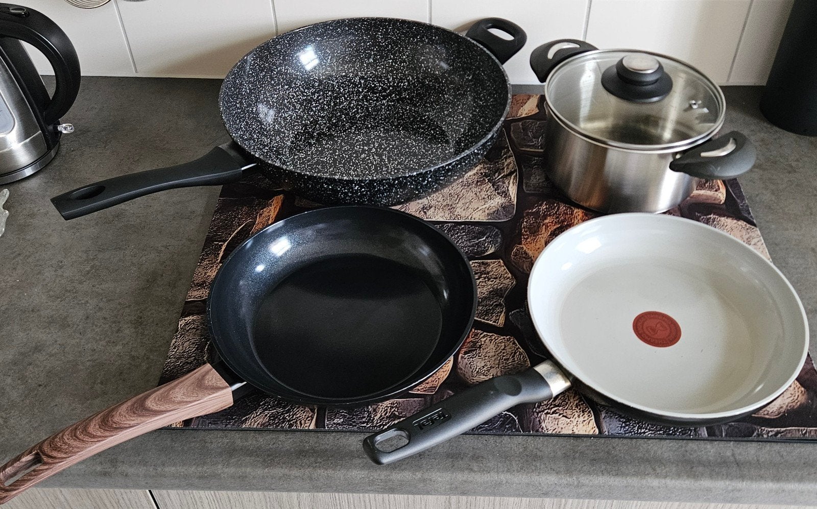 Aantal pannen koekenpan wok stoompan kookpan, Huis en Inrichting, Keuken | Potten en Pannen, Ophalen, Rvs, Pannenset