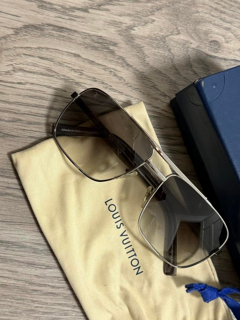 Louis Vuitton Attitude Zonnebril, Overige merken, Zonnebril, Ophalen of Verzenden, Zo goed als nieuw