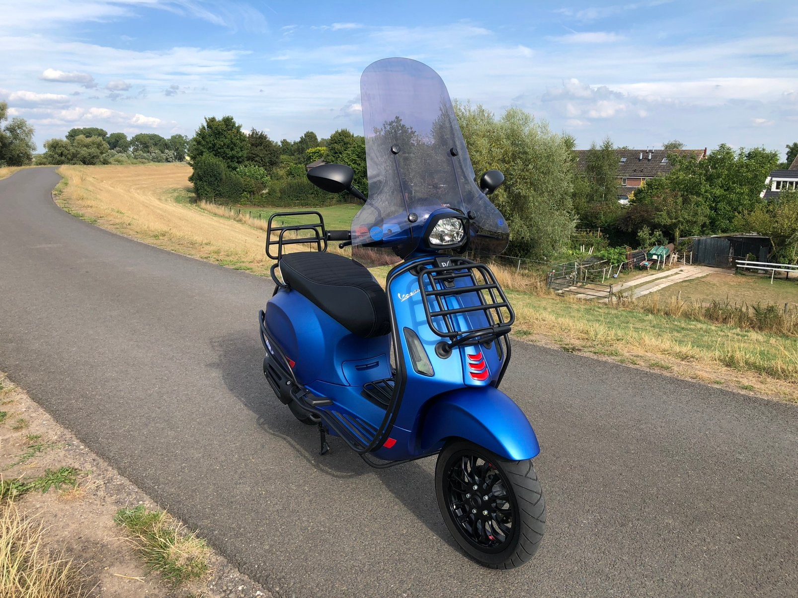 Vespa Sprint S Sport Full Option 1.500 KM, Ophalen, Zo goed als nieuw