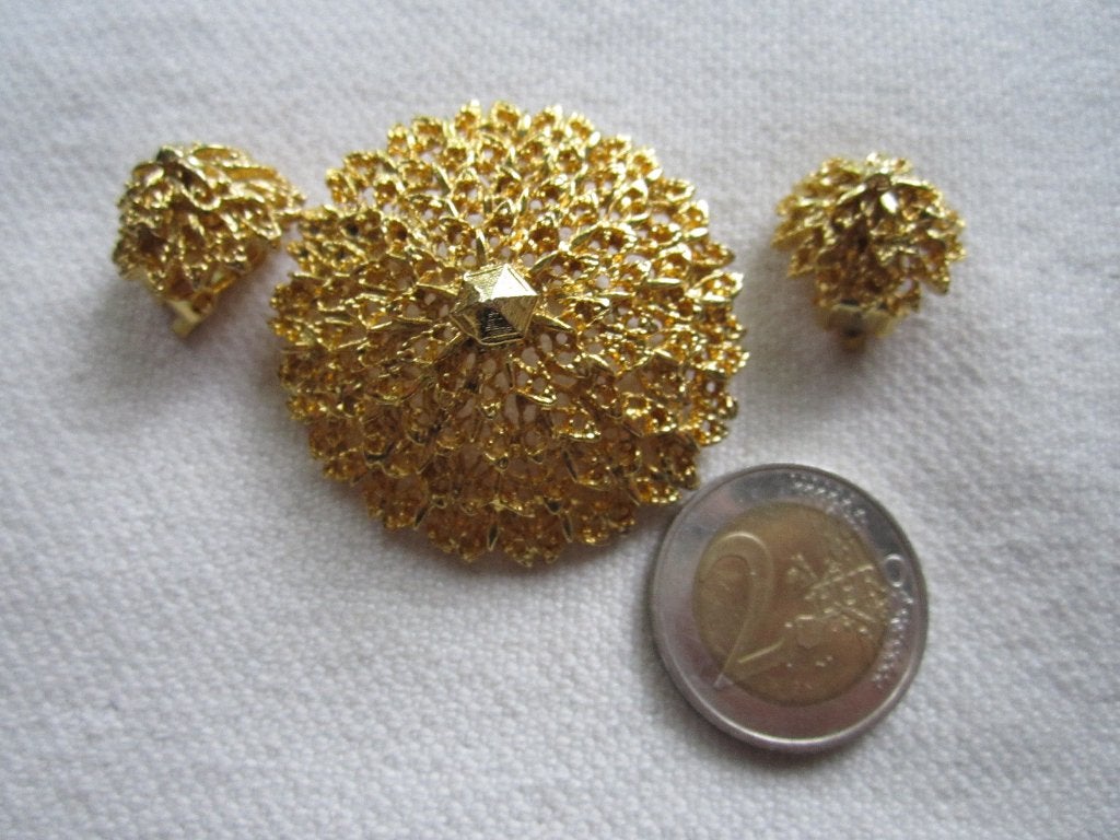 25.  Schitterend oud setje, broche+clipoorbellen,  LISNER, Sieraden, Tassen en Uiterlijk, Ophalen, Overige materialen, Broche